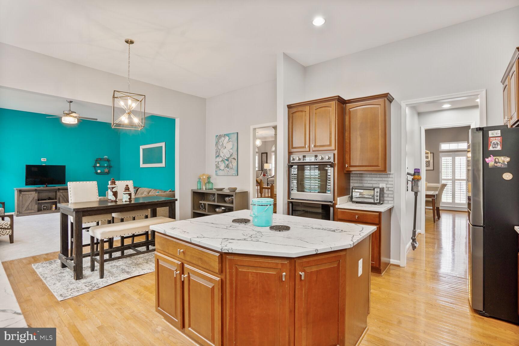 9138 LAKE PARCEL DRIVE