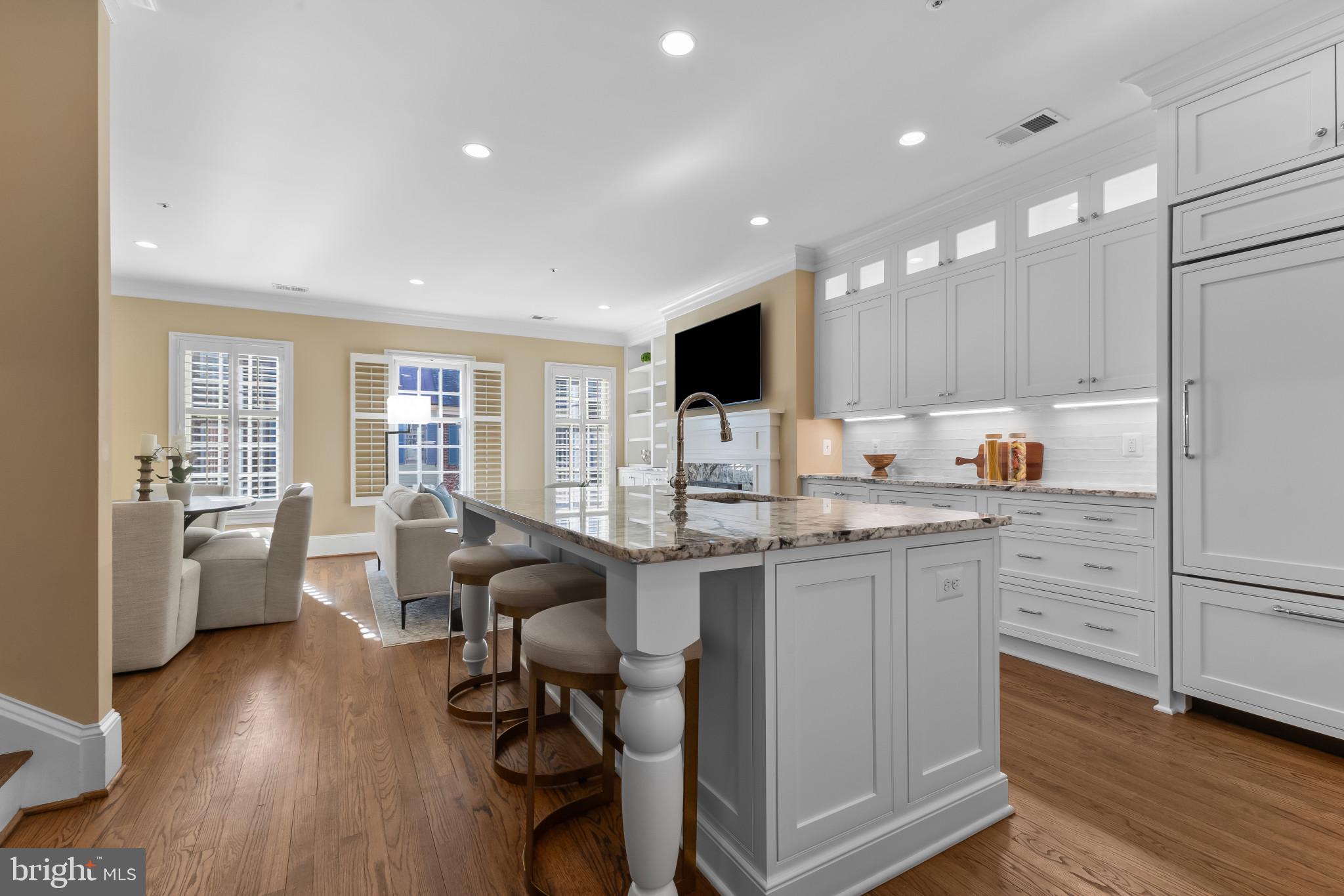 HARBORSIDE - Residential