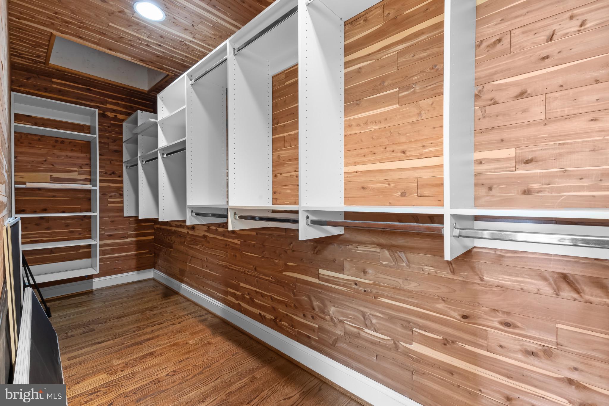 HARBORSIDE - Residential