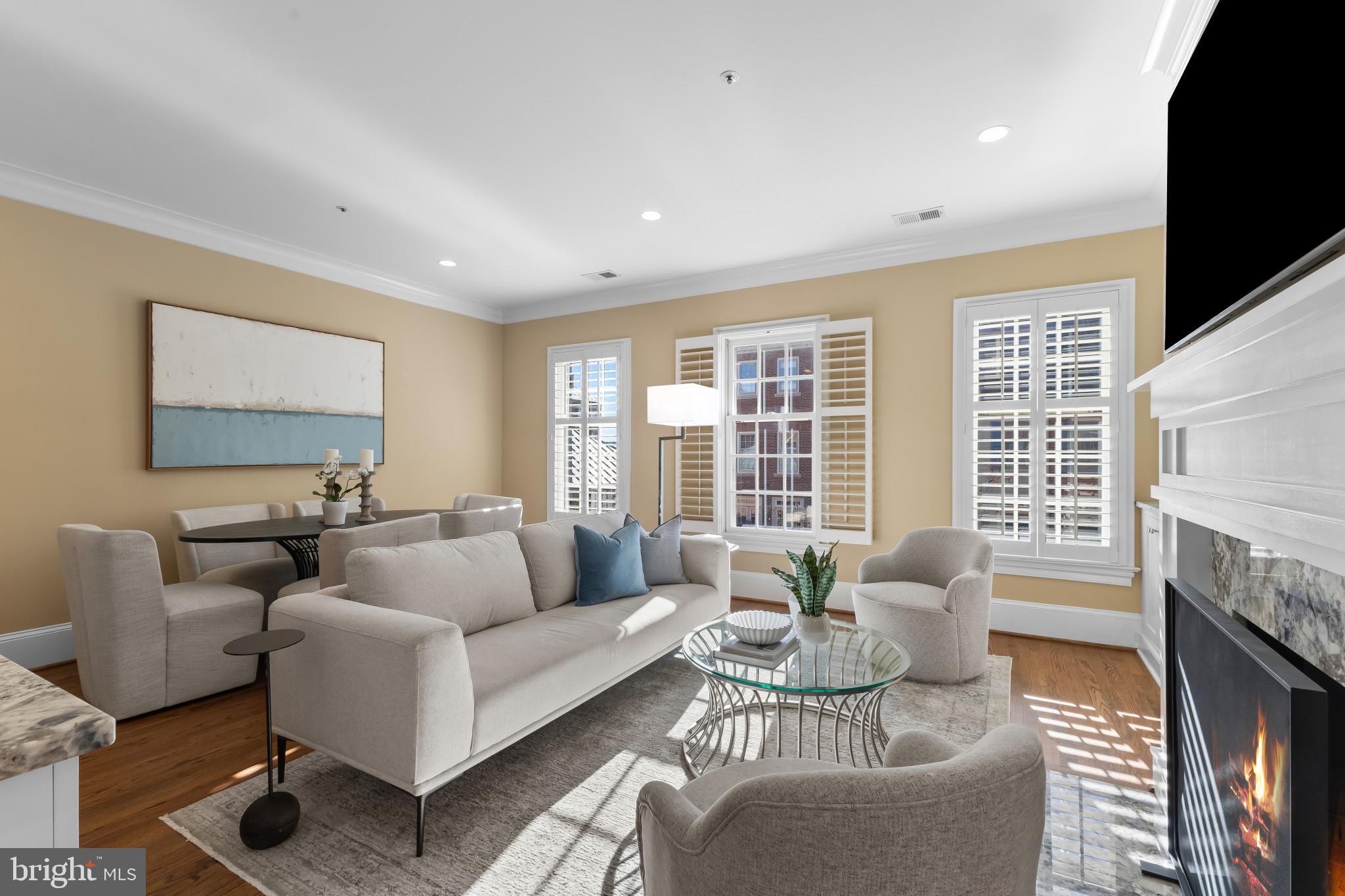 HARBORSIDE - Residential