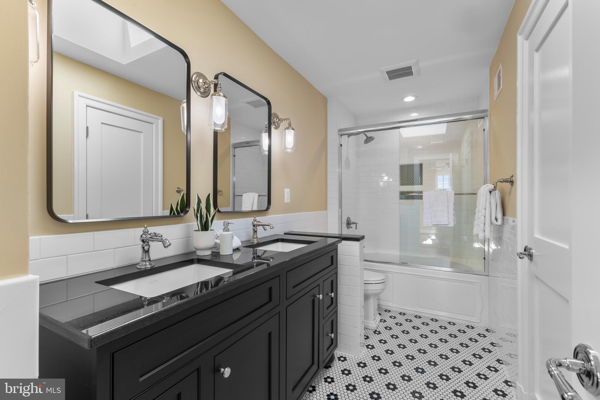 HARBORSIDE - Residential