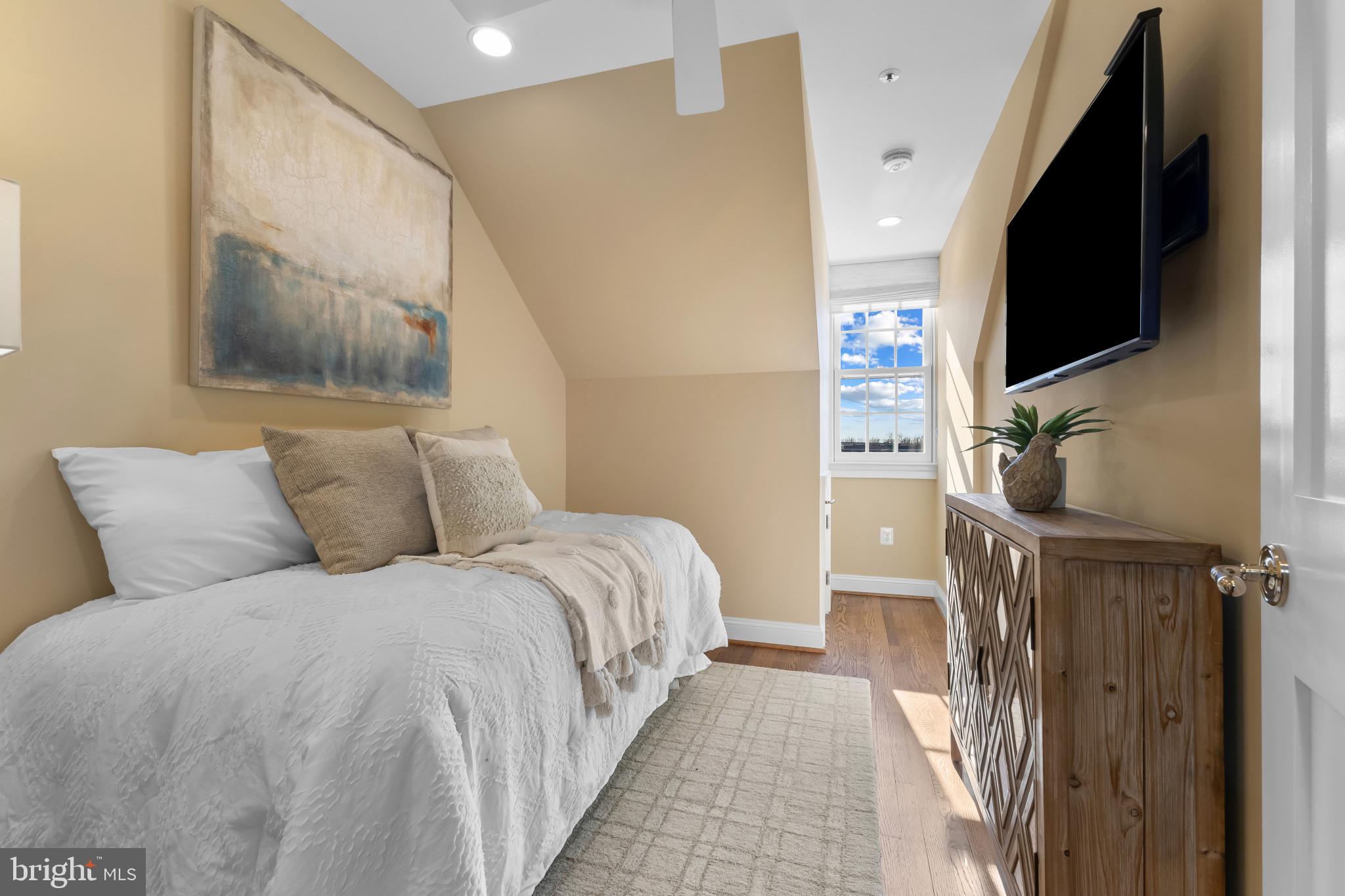 HARBORSIDE - Residential