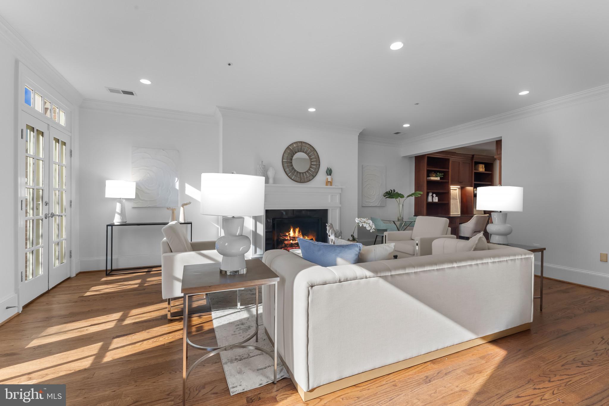 HARBORSIDE - Residential