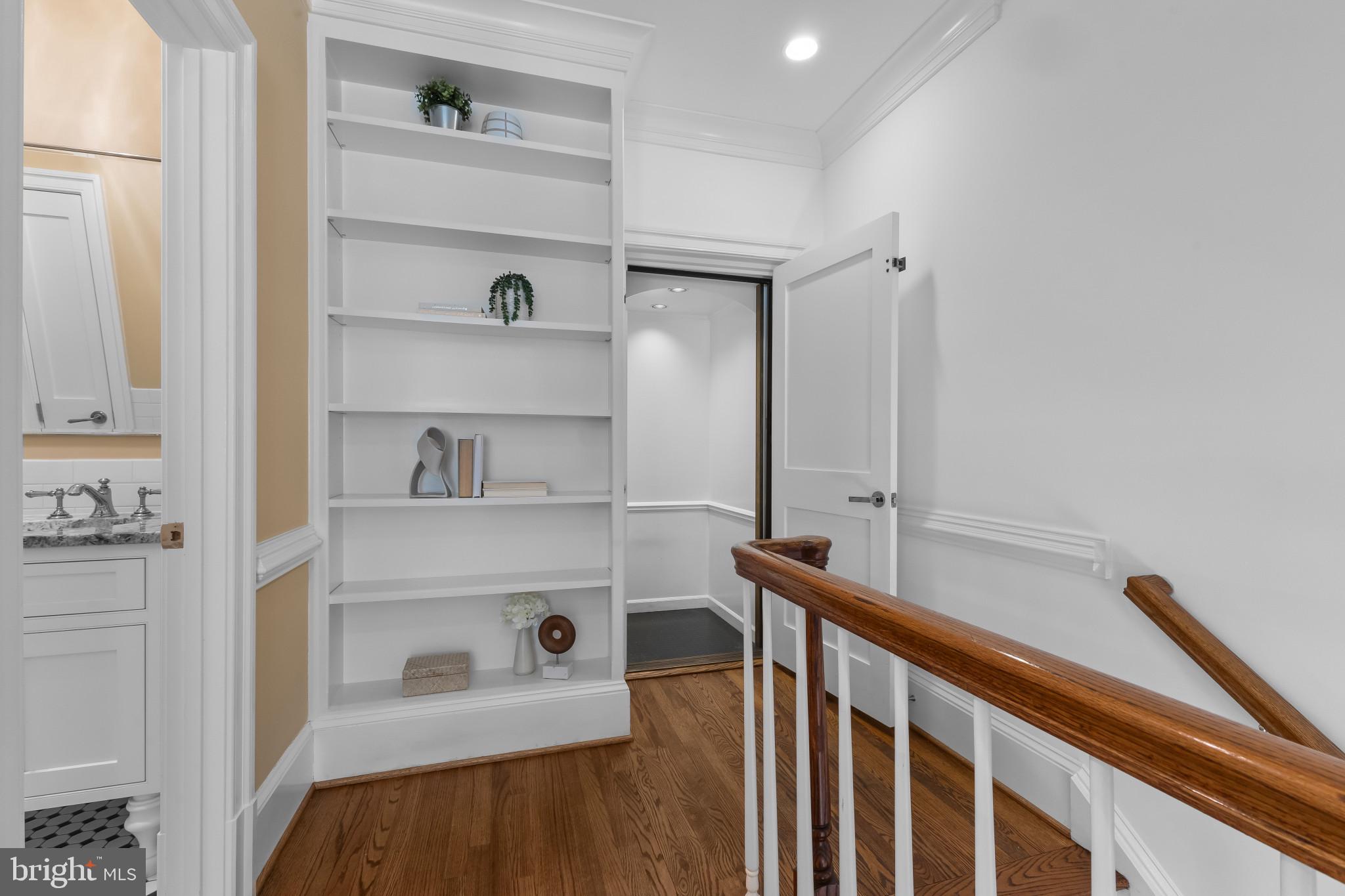 HARBORSIDE - Residential