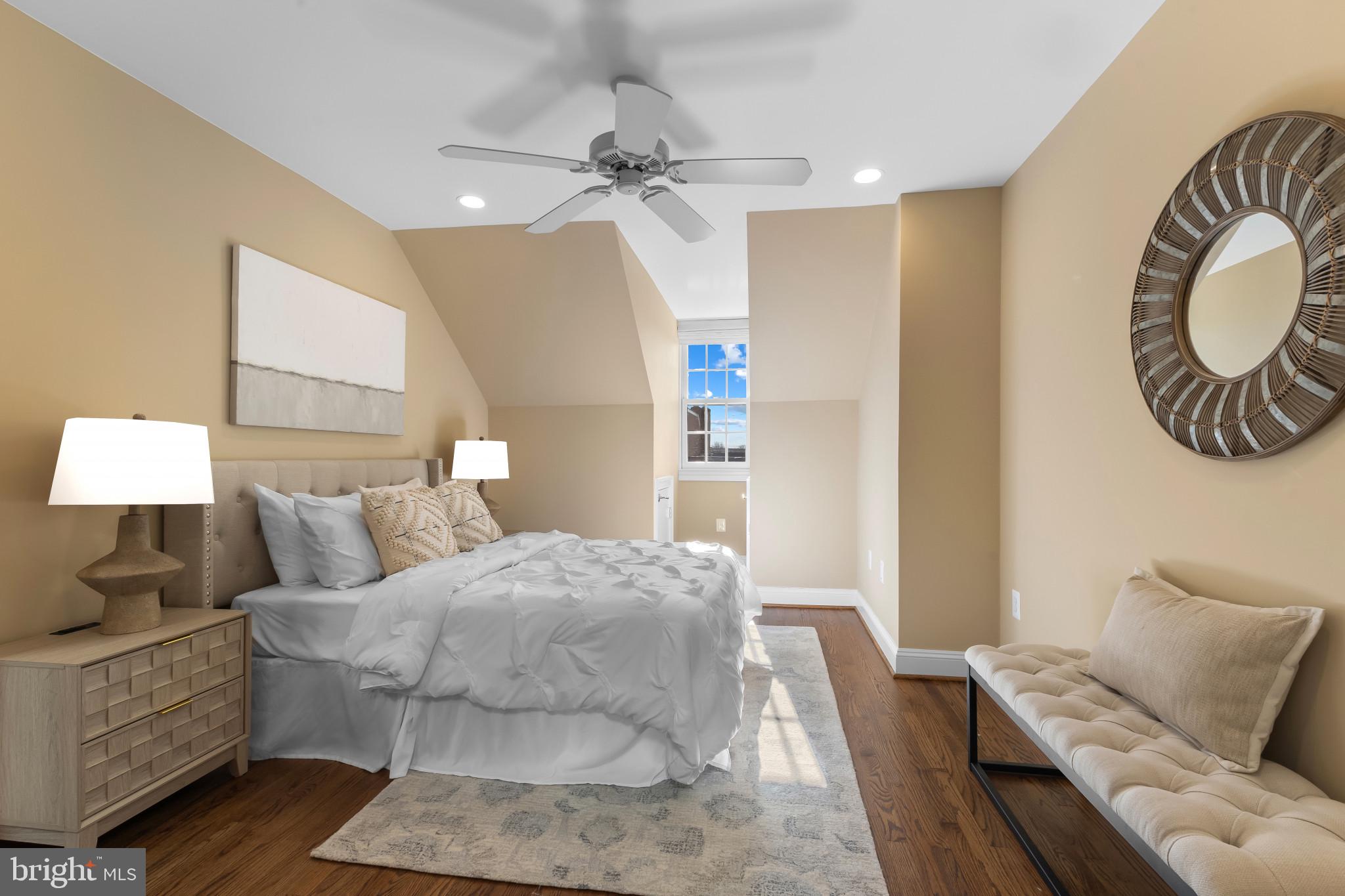 HARBORSIDE - Residential