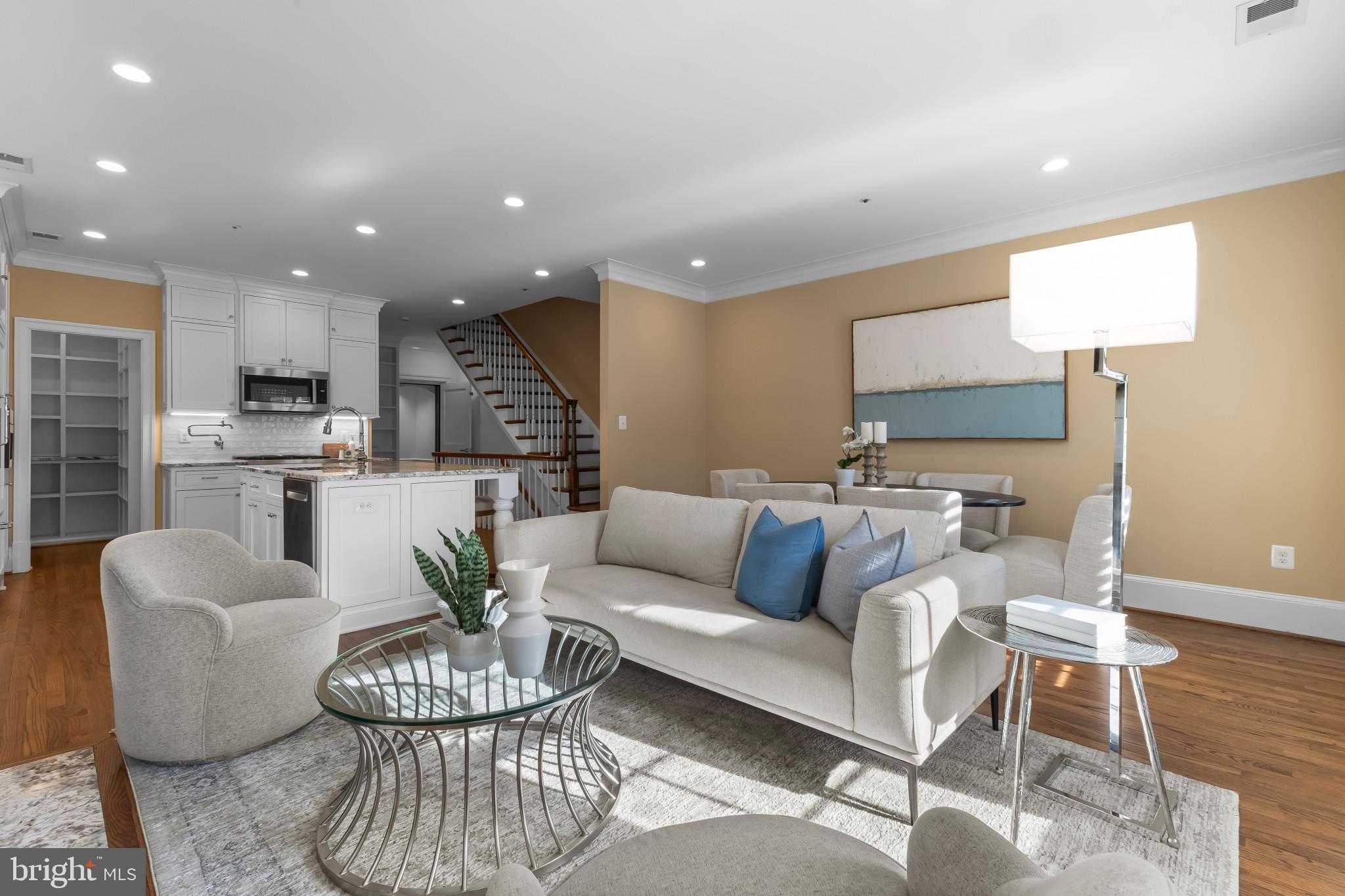 HARBORSIDE - Residential