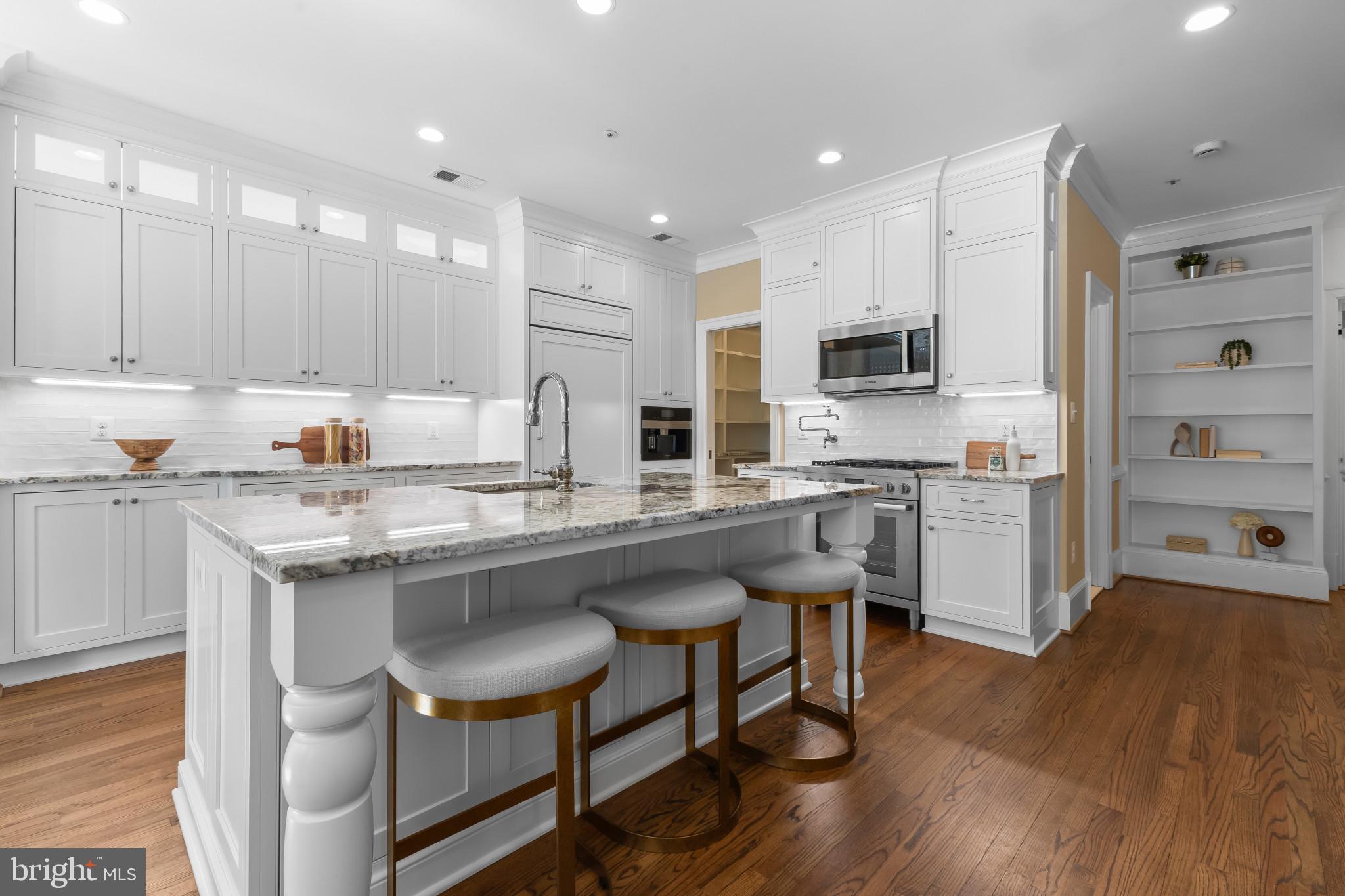 HARBORSIDE - Residential