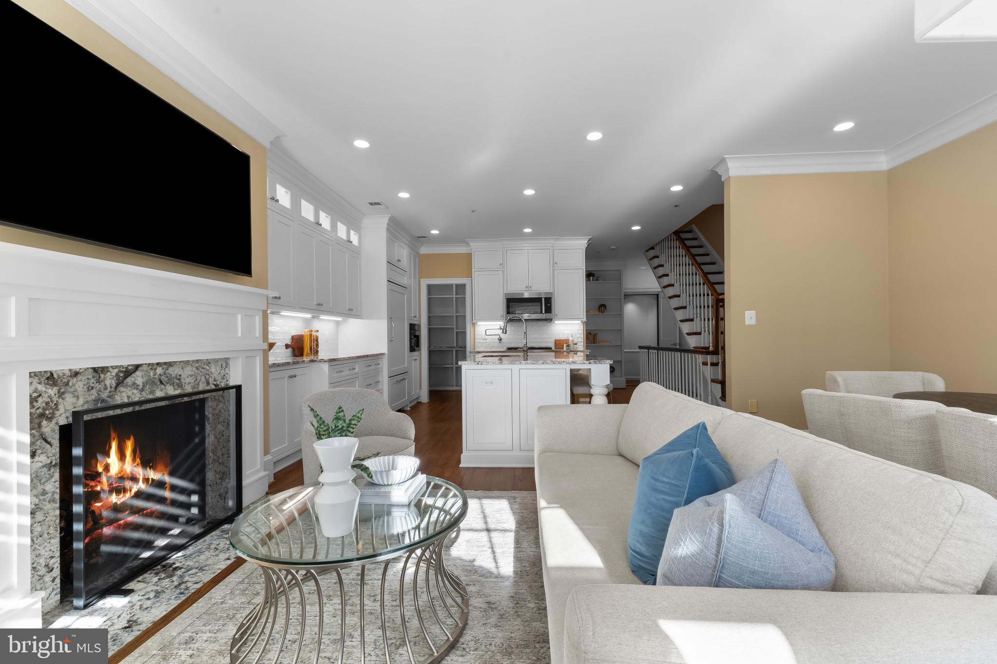 HARBORSIDE - Residential