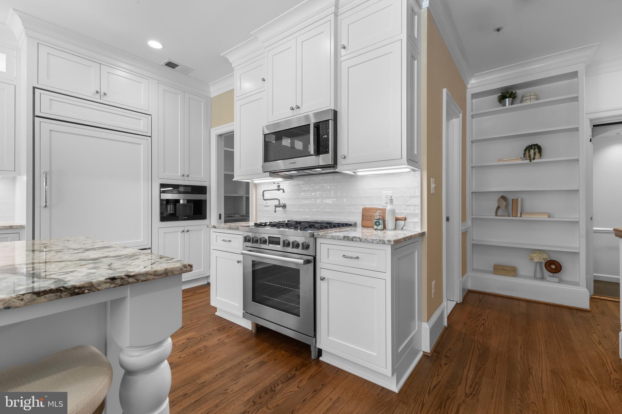 HARBORSIDE - Residential