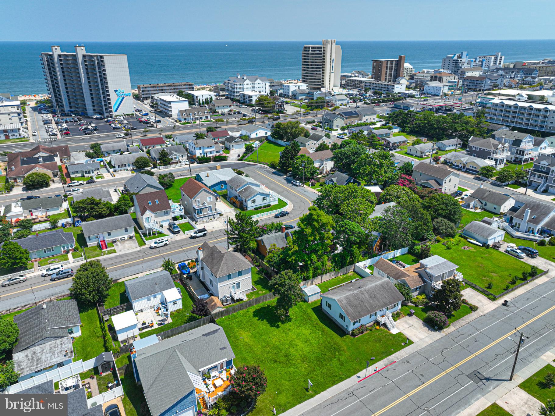 OCEANBAY CITY - Land