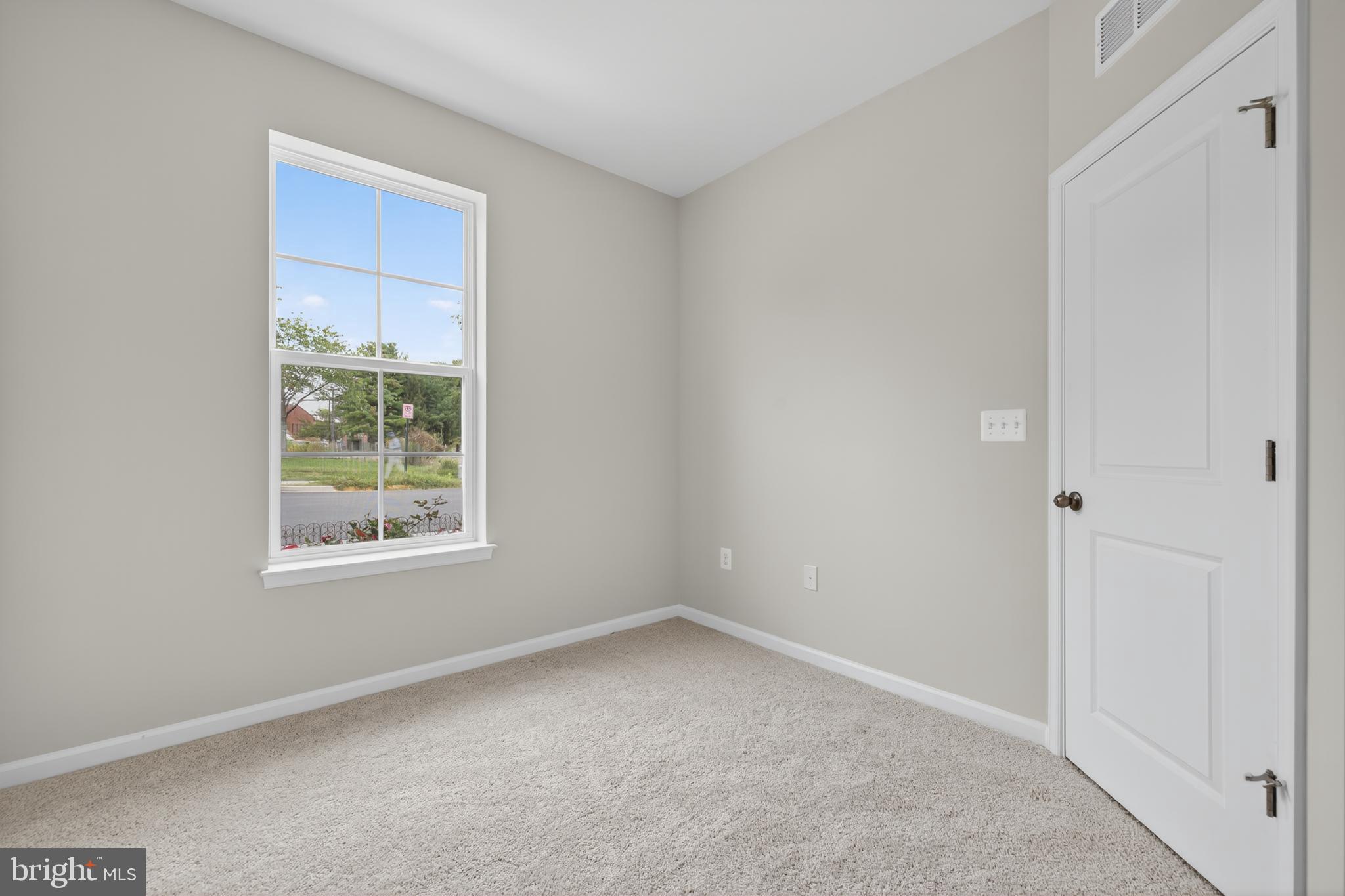 MONTGOMERY VILLAGE - Residential