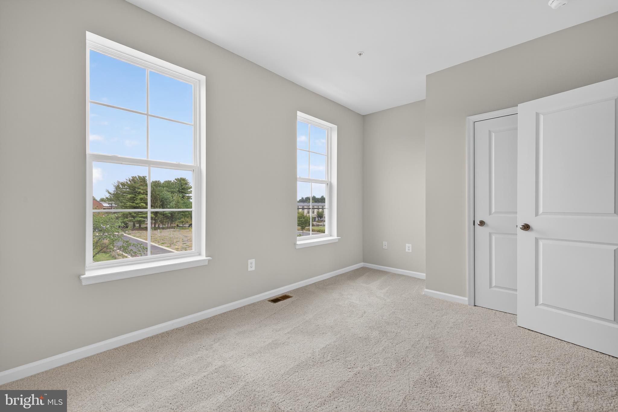 MONTGOMERY VILLAGE - Residential