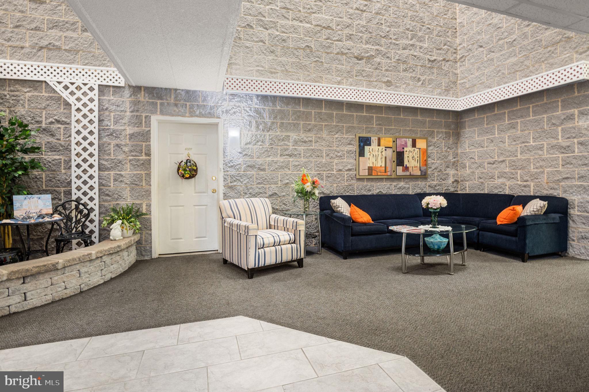 CENTENNIAL STATION - Residential
