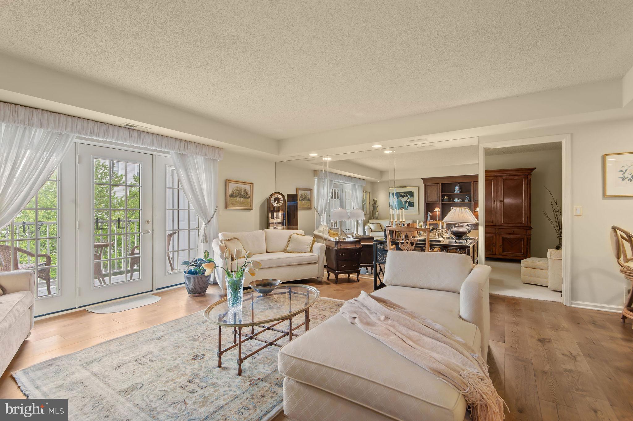 CENTENNIAL STATION - Residential