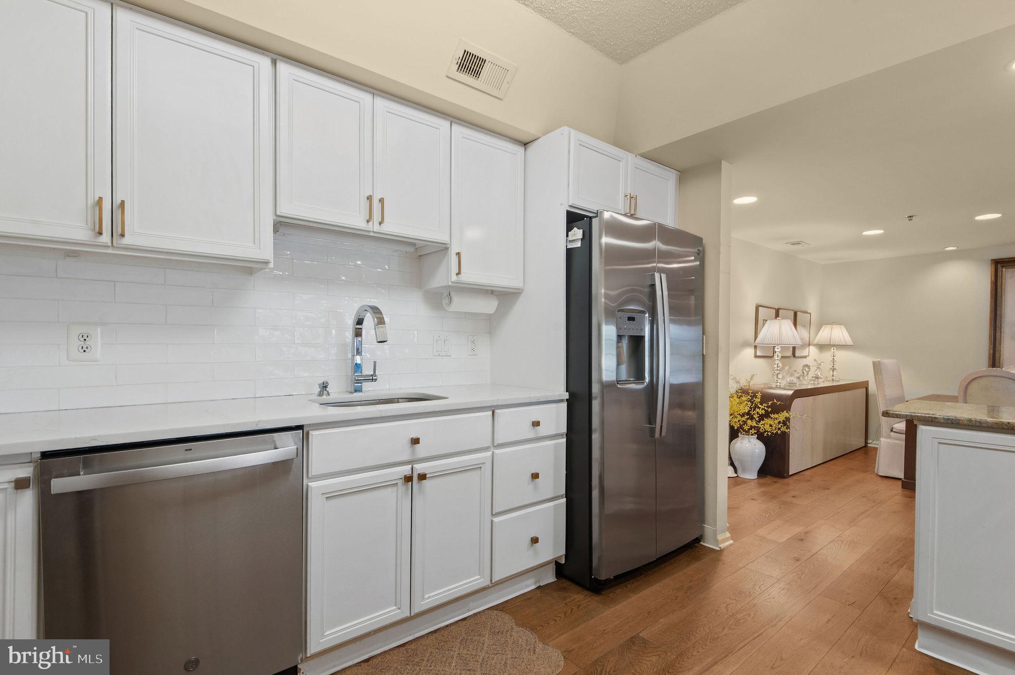 CENTENNIAL STATION - Residential