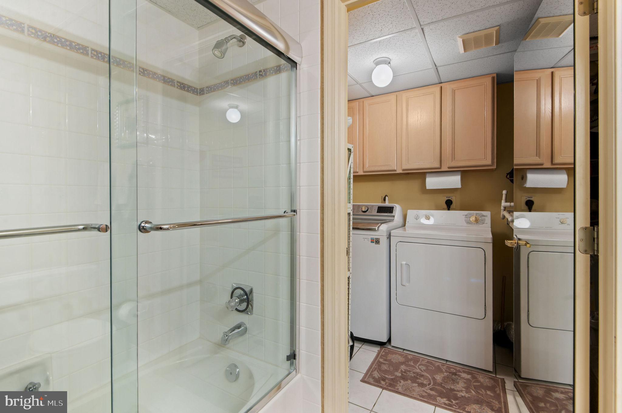 CENTENNIAL STATION - Residential