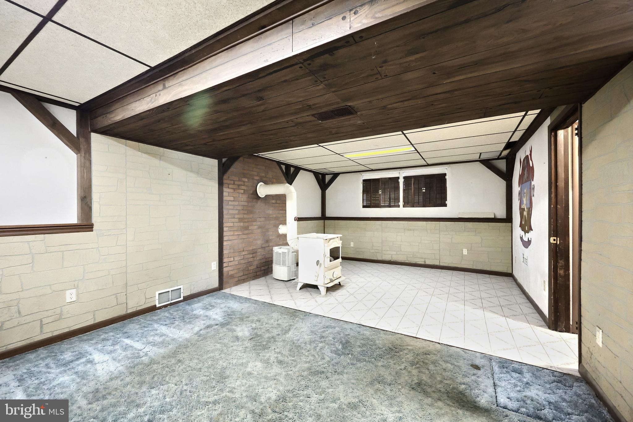 KENDALE EAST - Residential