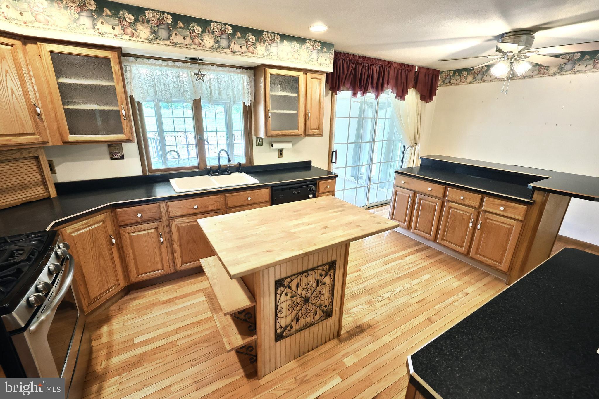 KENDALE EAST - Residential