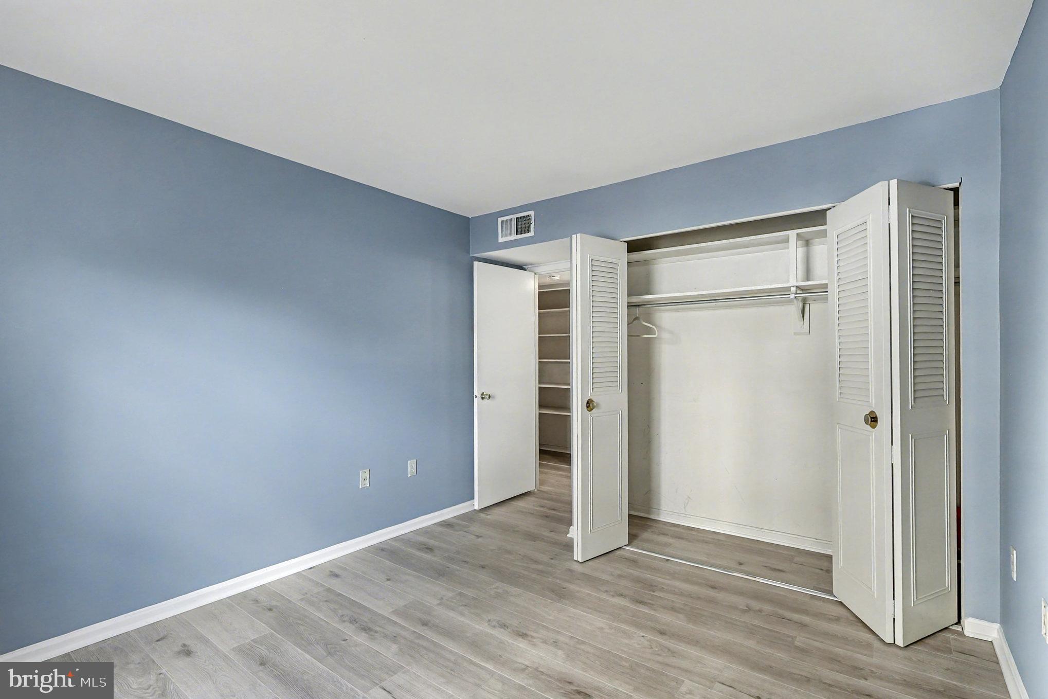 CANTERBURY SQUARE - Residential