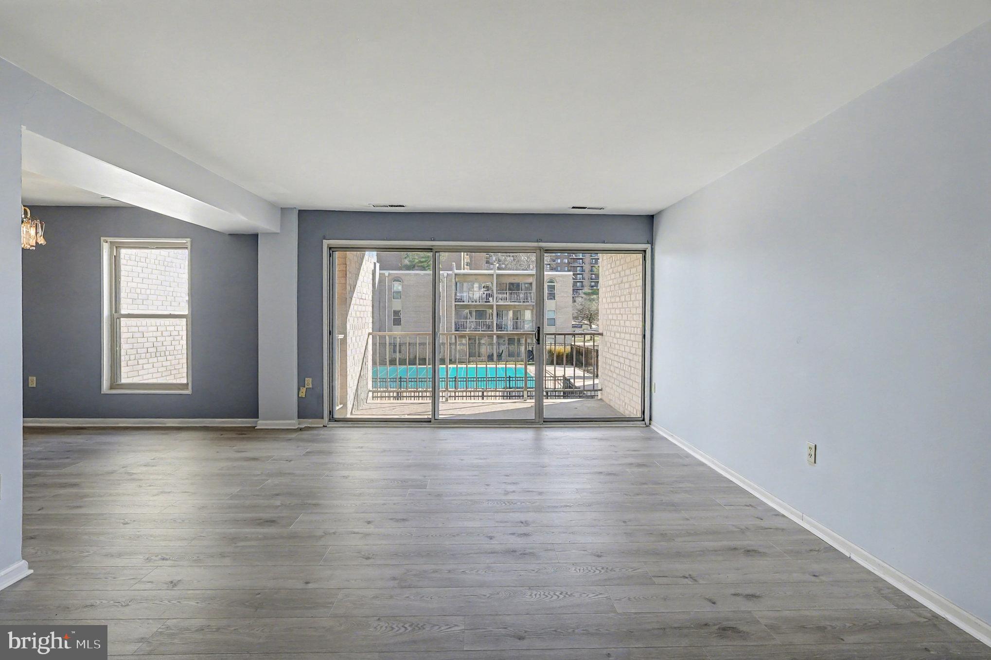 29 CANTERBURY SQUARE 201