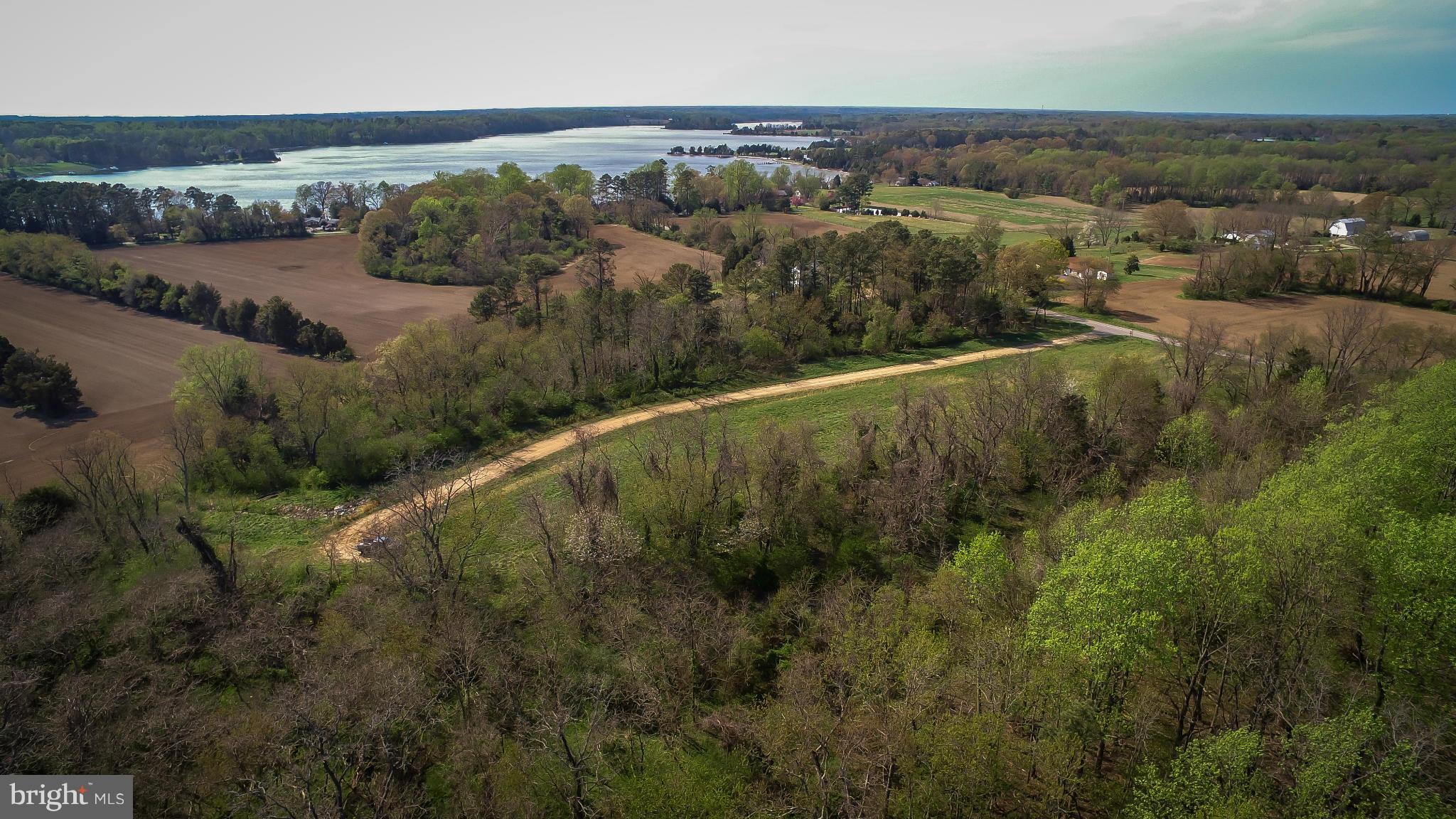 SNOW HILL MANOR RESERVE - Land