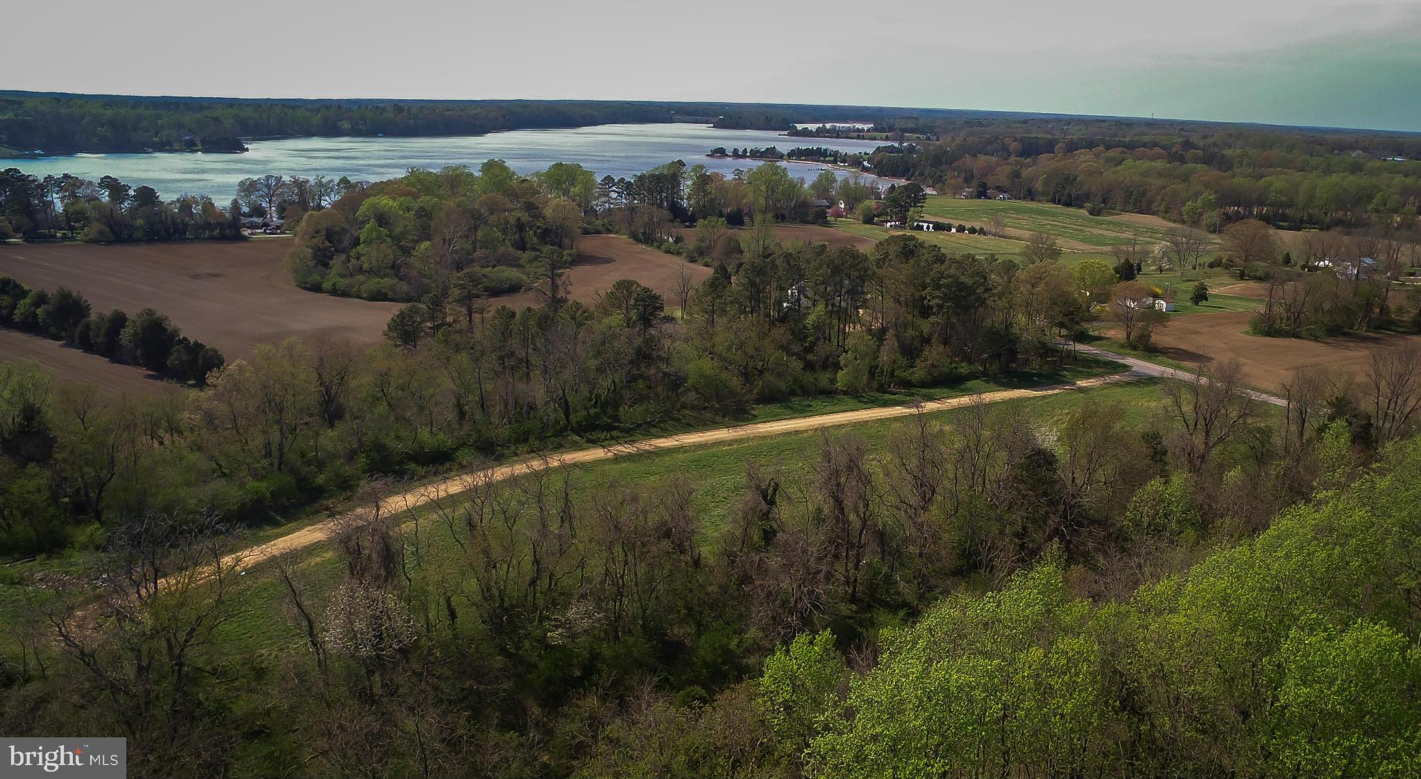 SNOW HILL MANOR RESERVE - Land