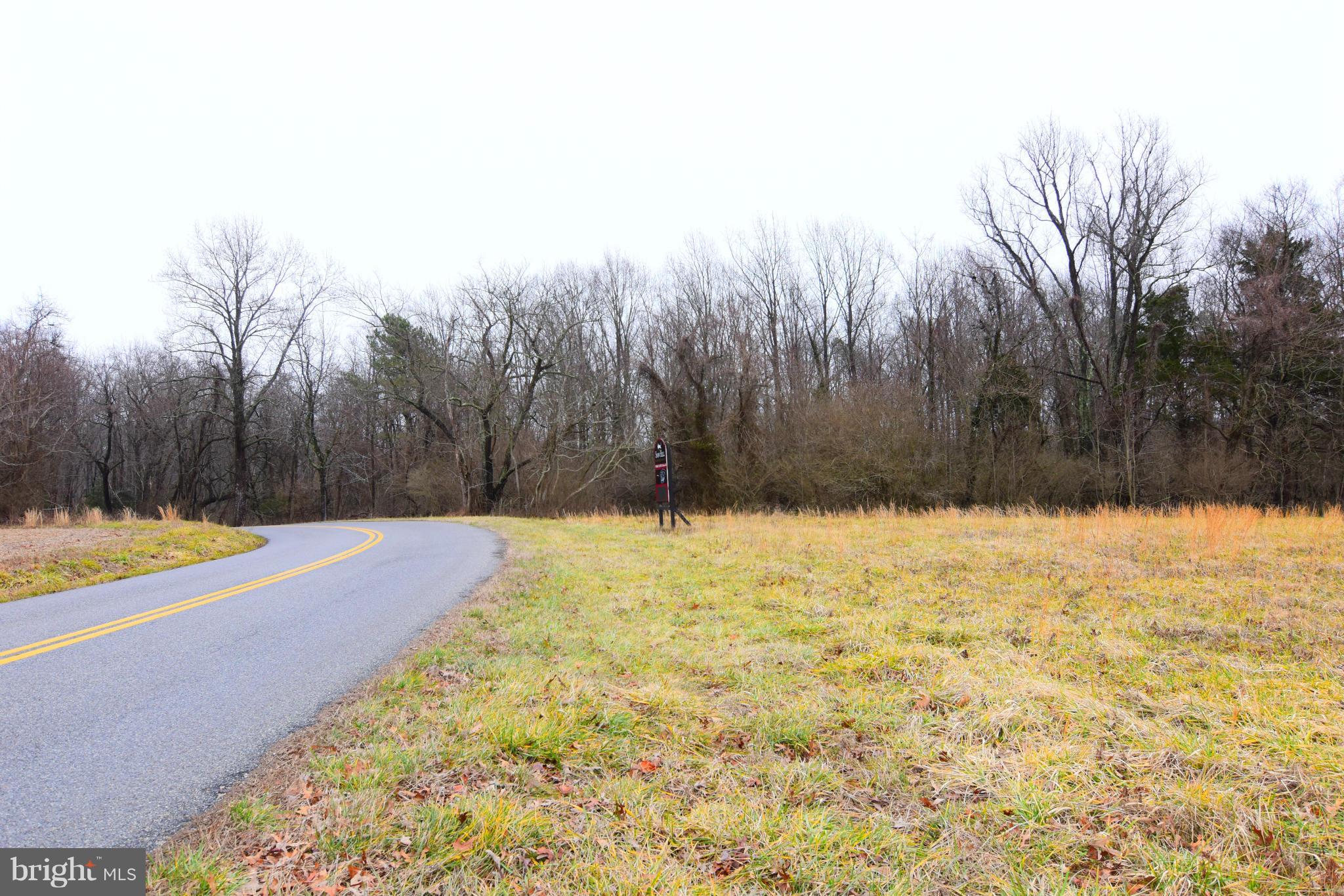 SNOW HILL MANOR RESERVE - Land