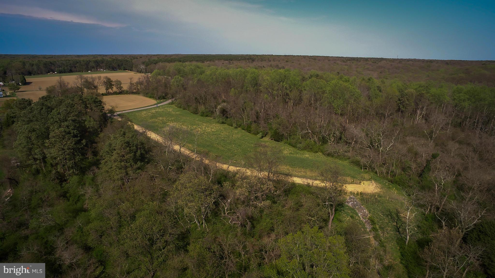 SNOW HILL MANOR RESERVE - Land