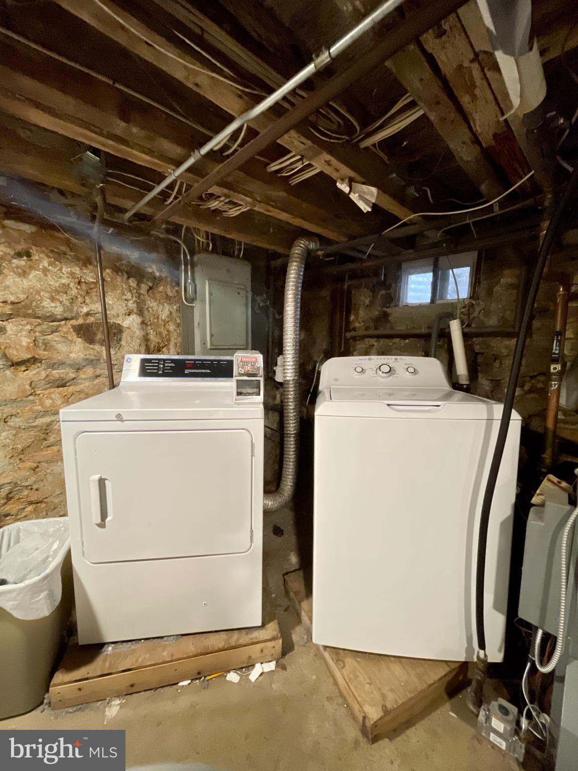 POWELTON VILLAGE - Residential