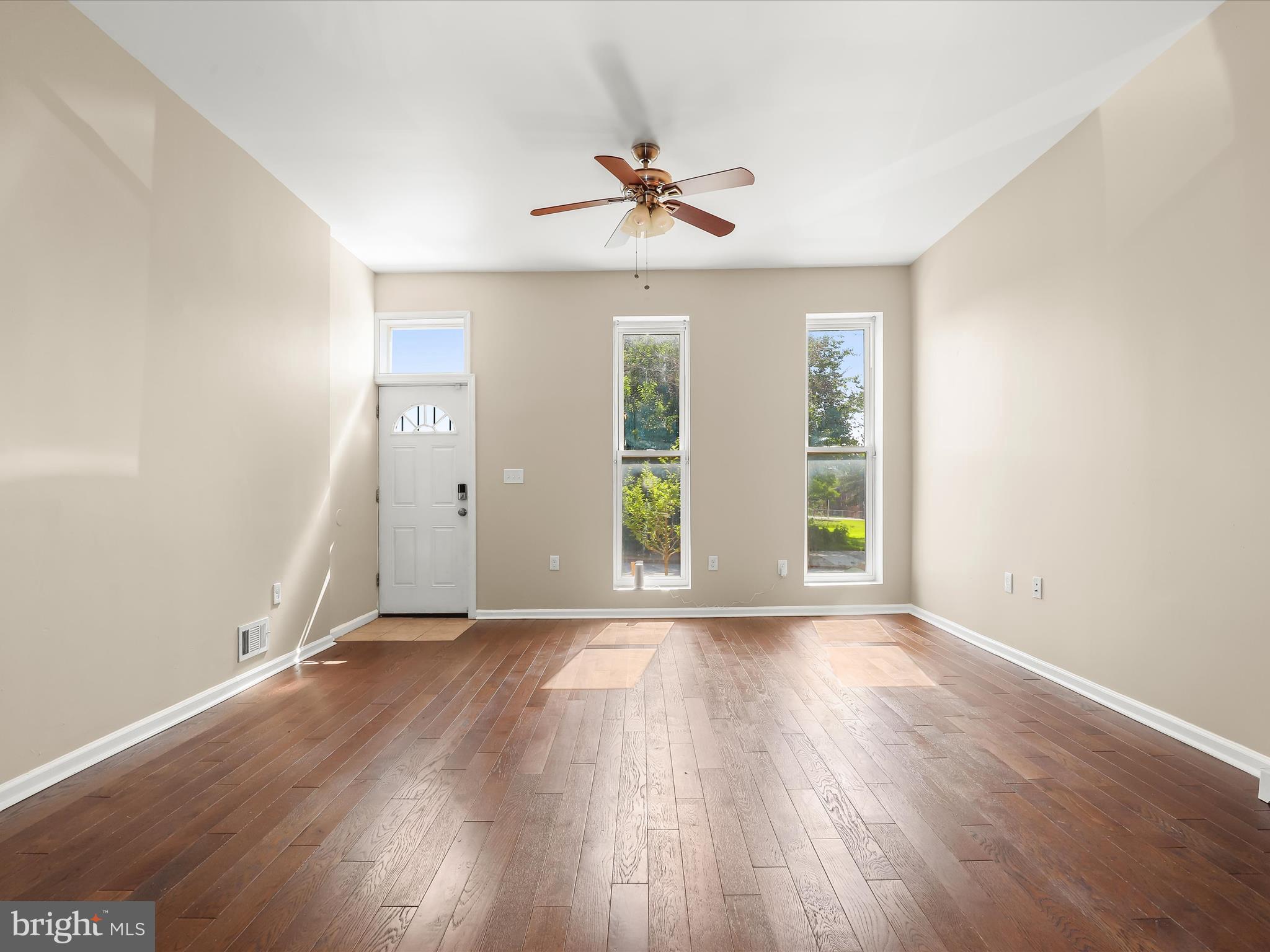 HOPKINS - Residential Lease