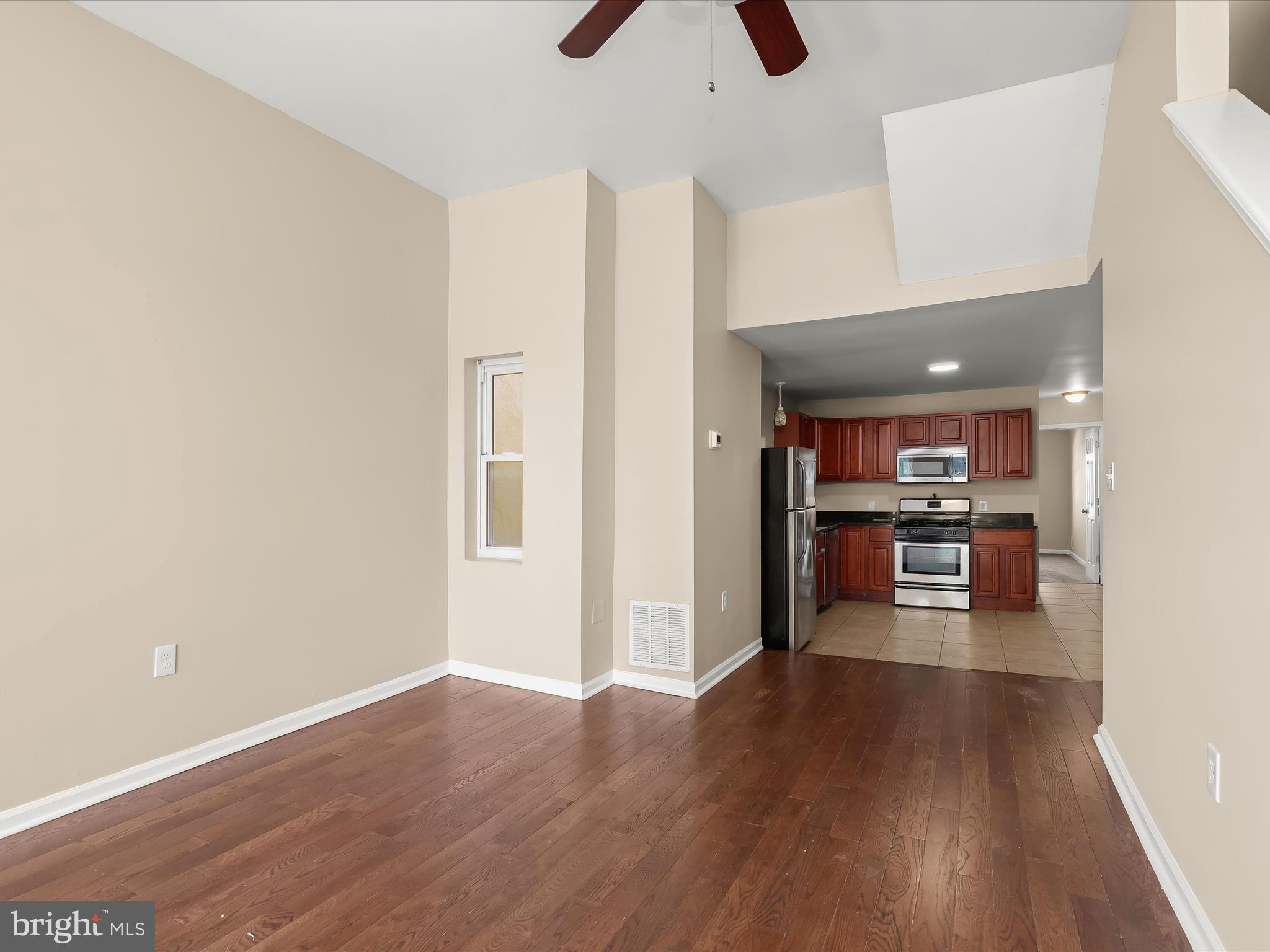 HOPKINS - Residential Lease