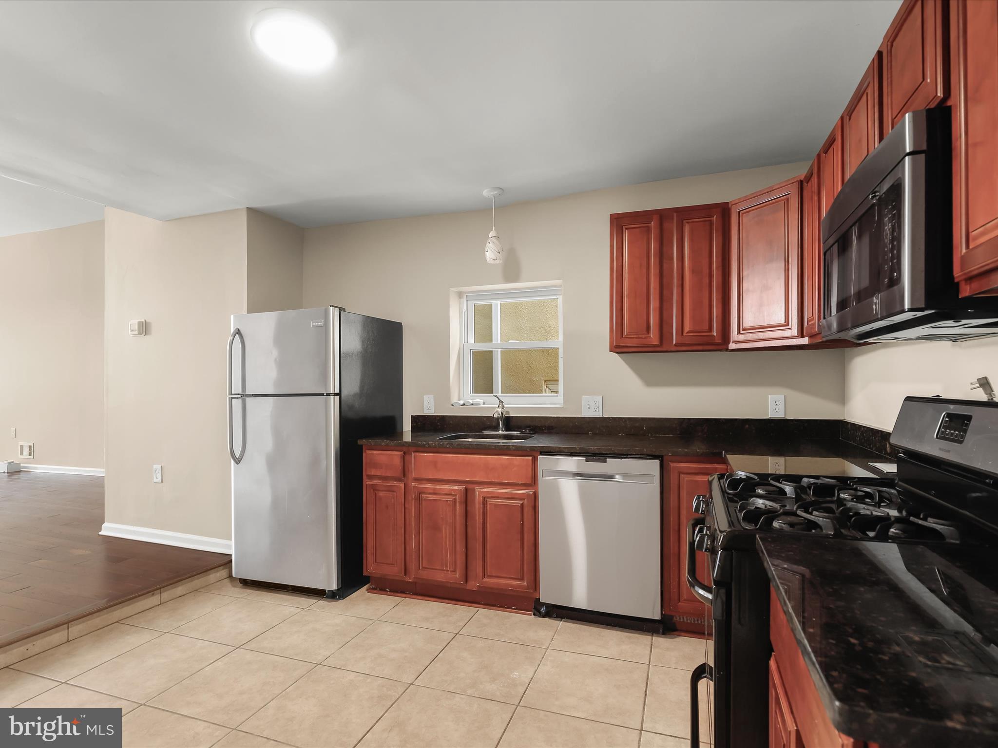 HOPKINS - Residential Lease