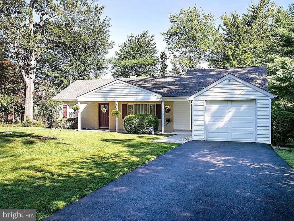 Photo of 336 Hillside Road, KING OF PRUSSIA, PA 19406 (MLS # PAMC2165430)