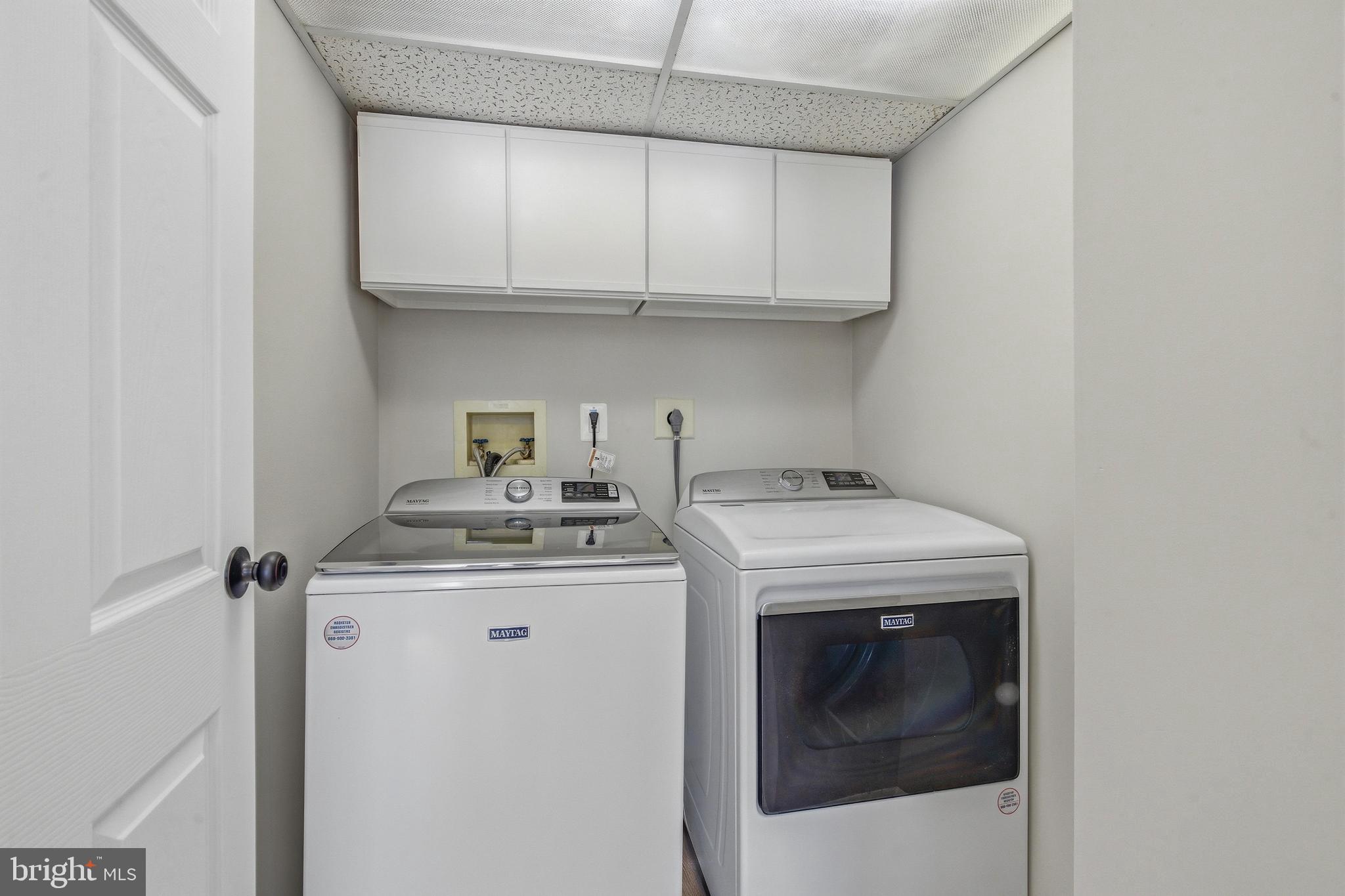 BEAVER RUN KNOLL - Residential