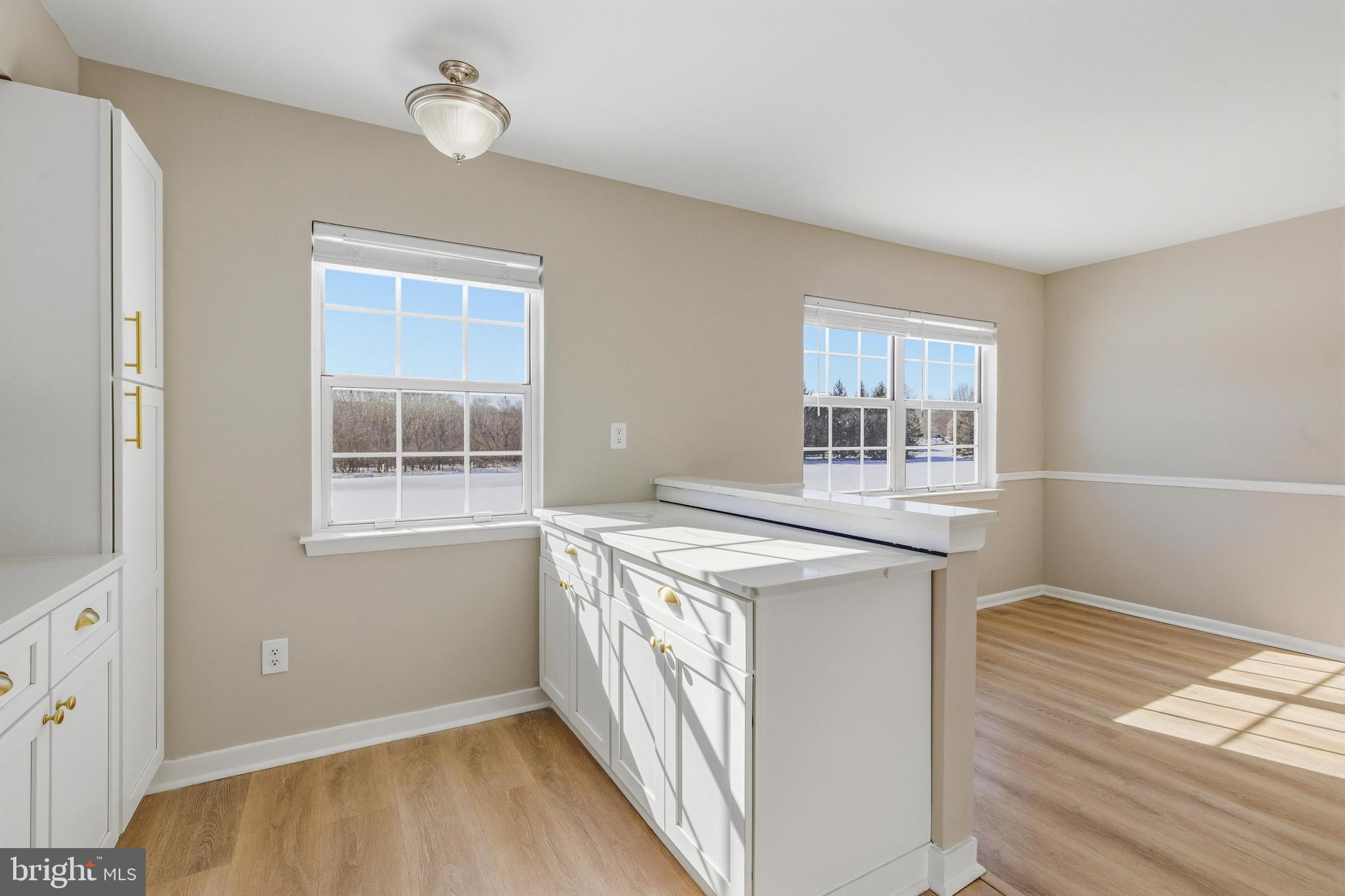 BEAVER RUN KNOLL - Residential