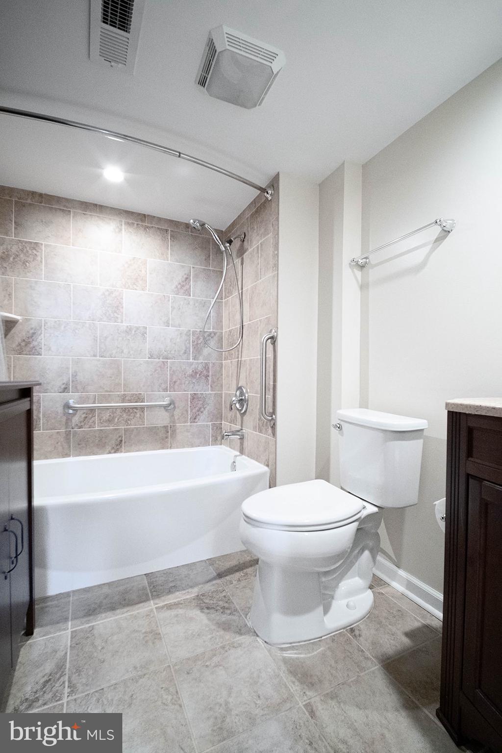 SHENANDOAH  SHORES - Residential