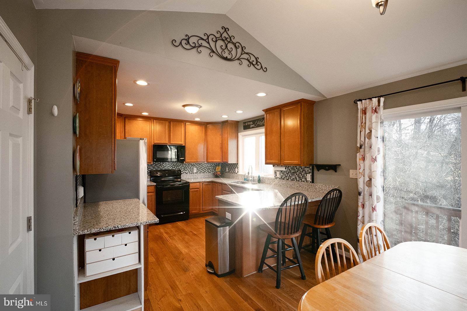 SHENANDOAH  SHORES - Residential