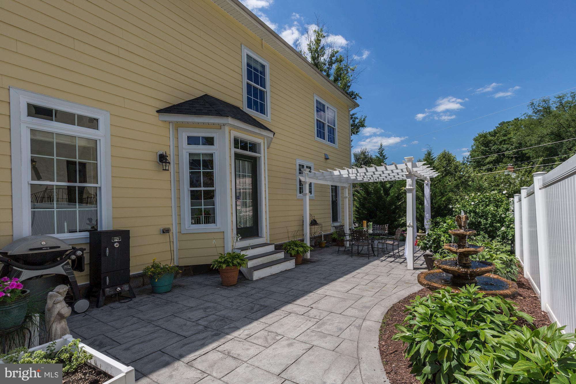 WEST CHEVY CHASE HEIGHTS - Residential