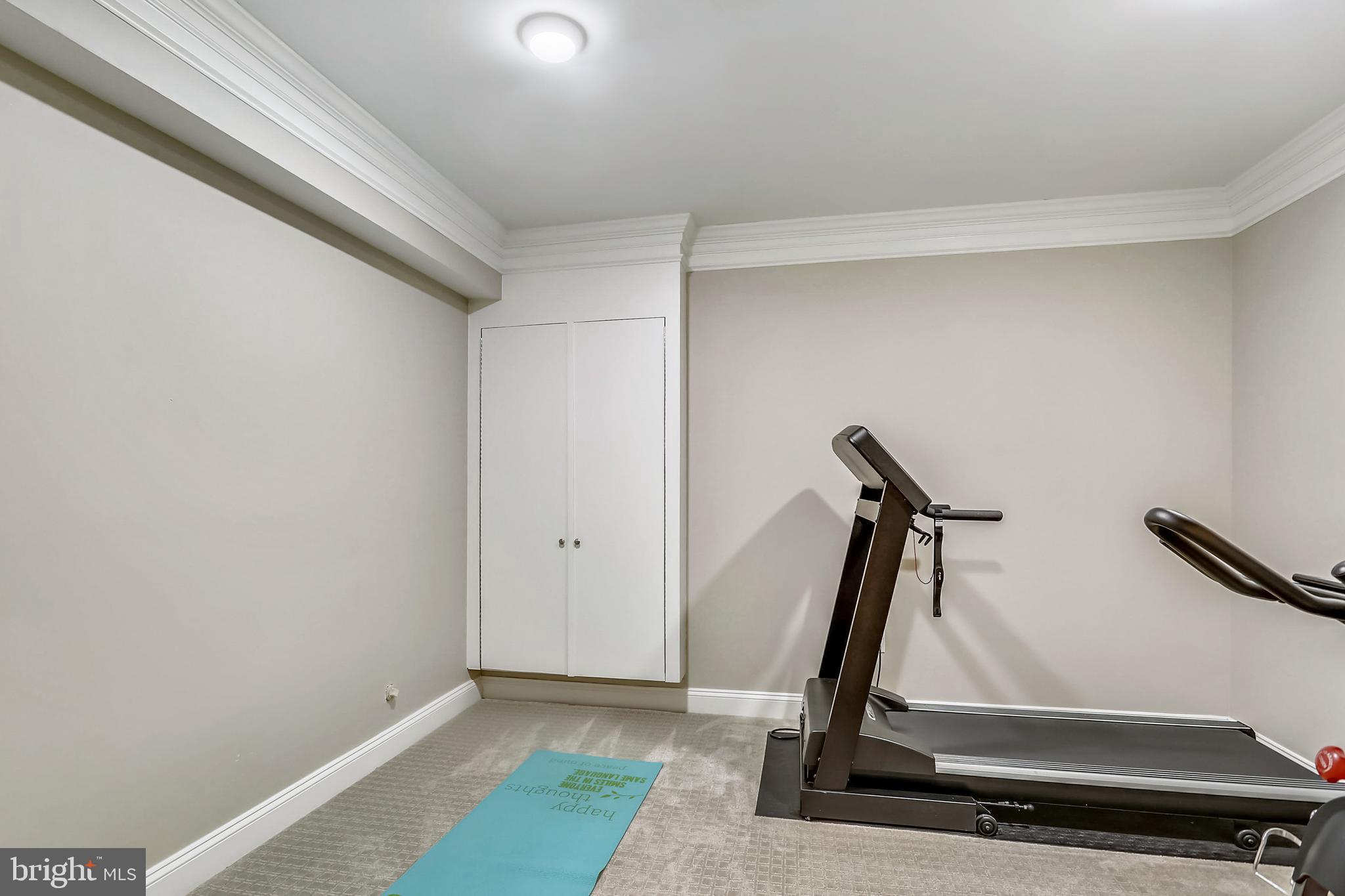 WEST CHEVY CHASE HEIGHTS - Residential