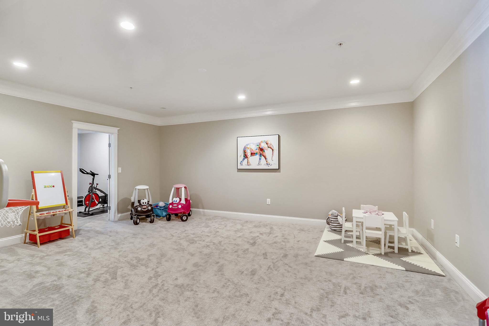 WEST CHEVY CHASE HEIGHTS - Residential