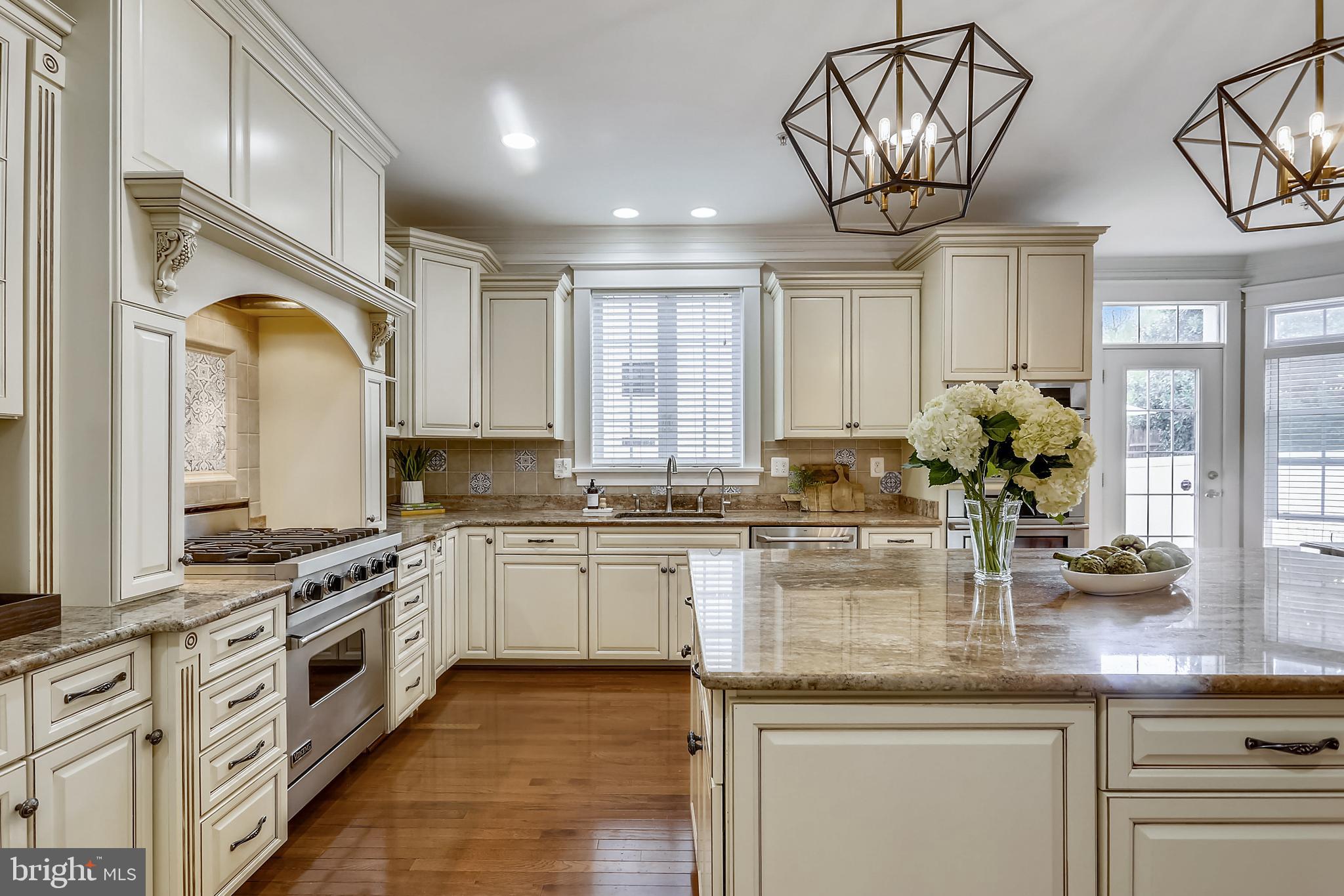 WEST CHEVY CHASE HEIGHTS - Residential