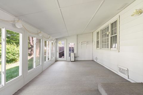Tiny photo for 5716 Glamis Drive, ALEXANDRIA, VA 22315 (MLS # VAFX2306580)