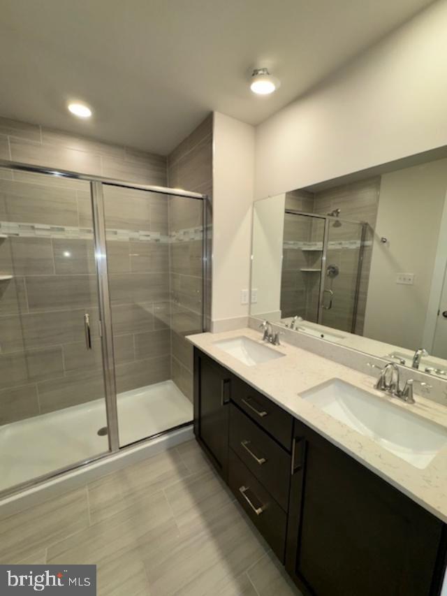 LOCHIEL FARM - Residential Lease