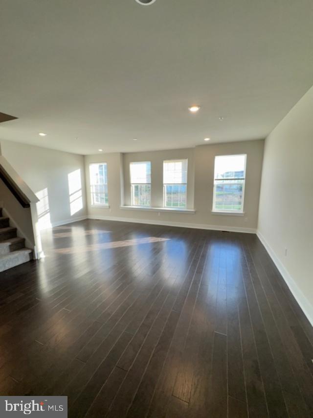 LOCHIEL FARM - Residential Lease