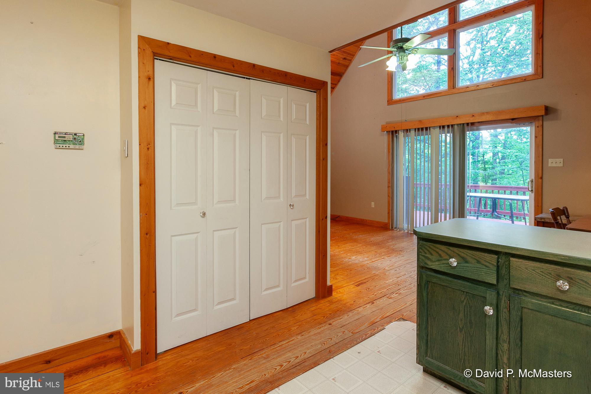 POPLAR SPRINGS - Residential