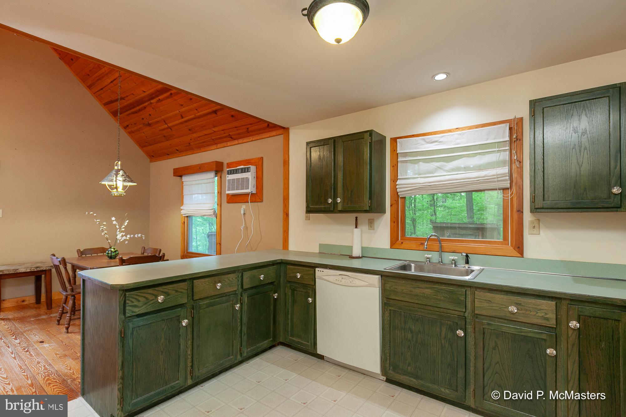 POPLAR SPRINGS - Residential