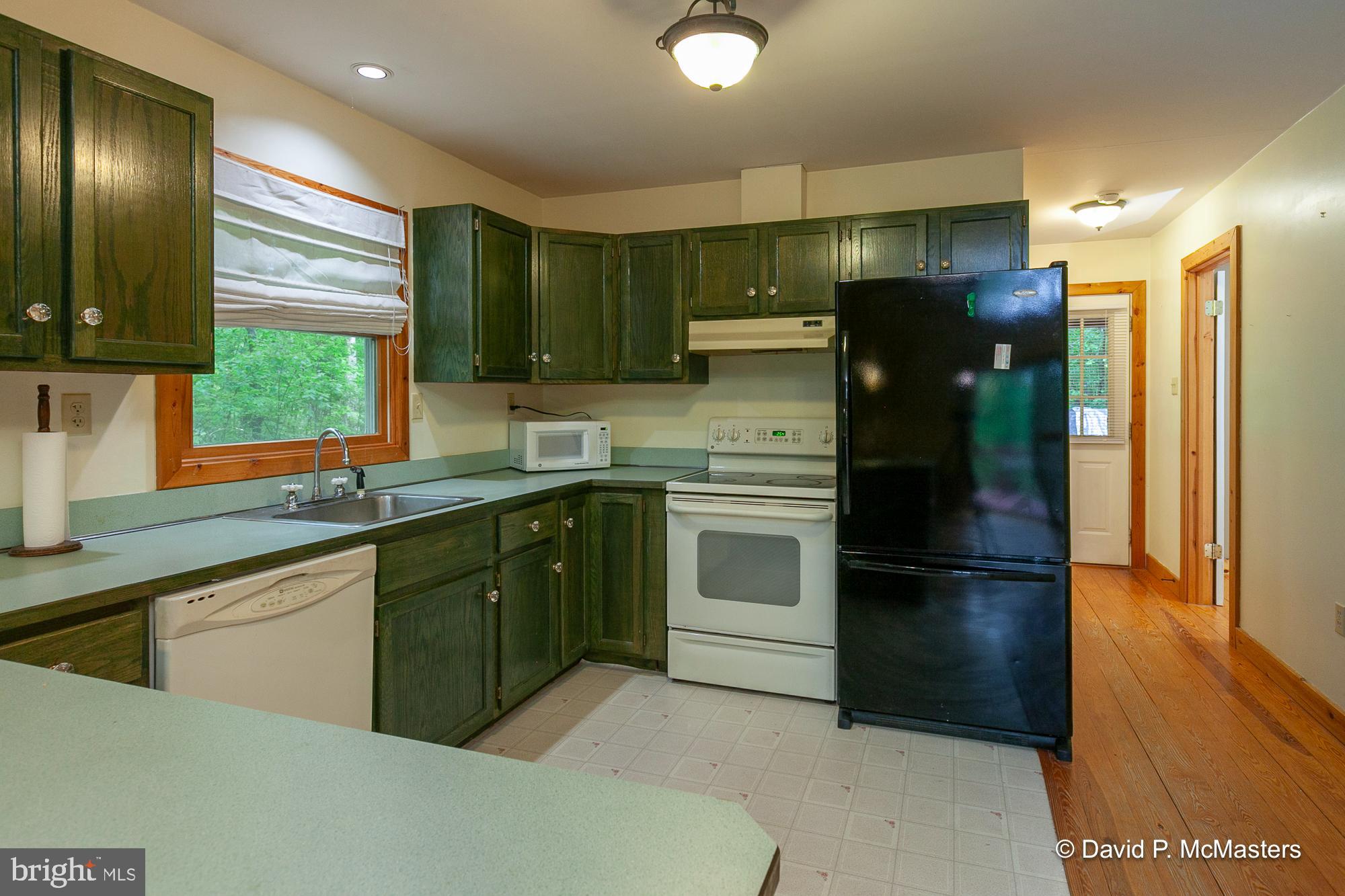 POPLAR SPRINGS - Residential