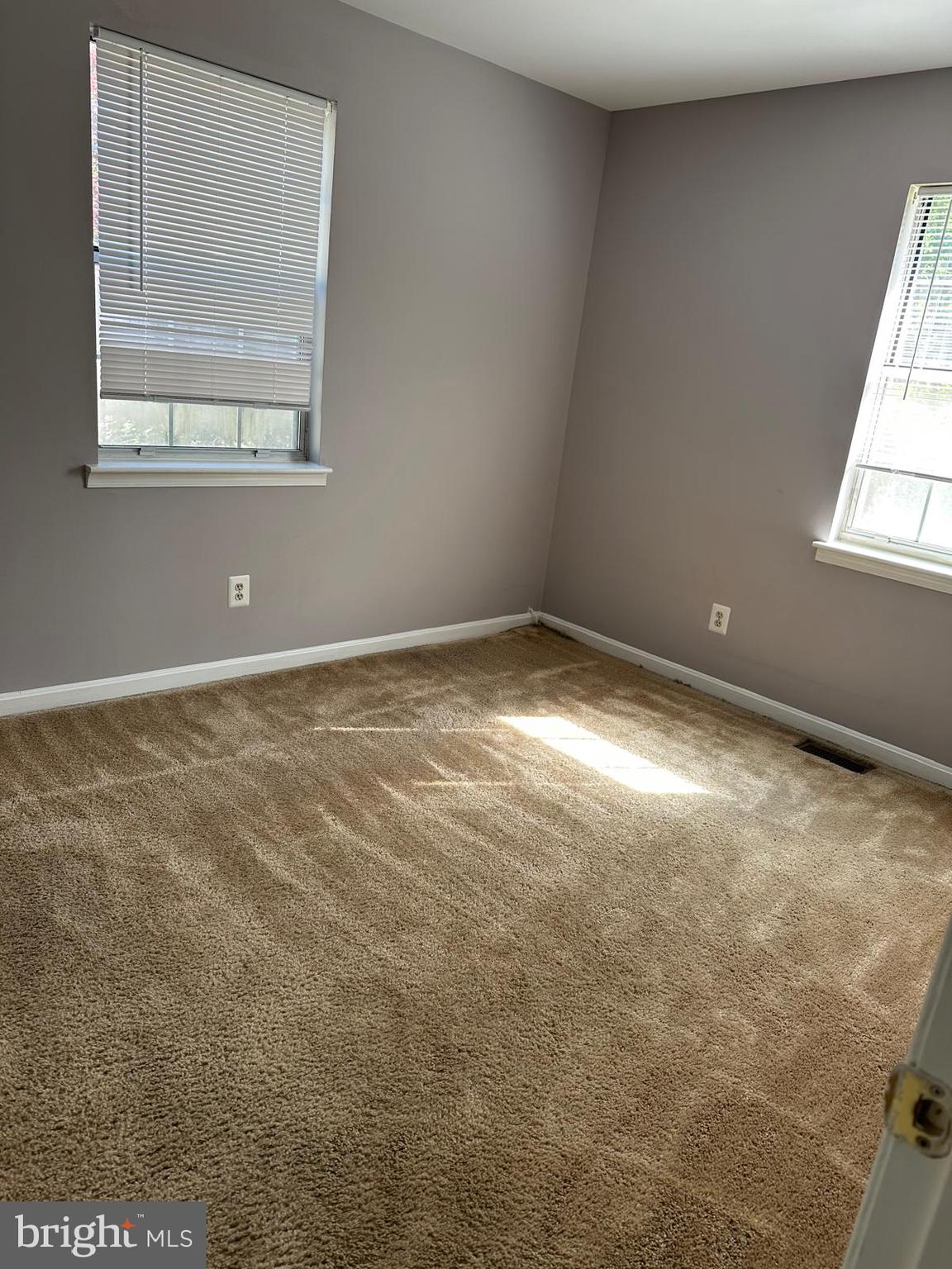 FOXMOOR - Residential Lease