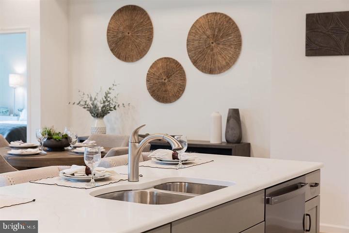 HONEYCROFT VILLAGE - Residential