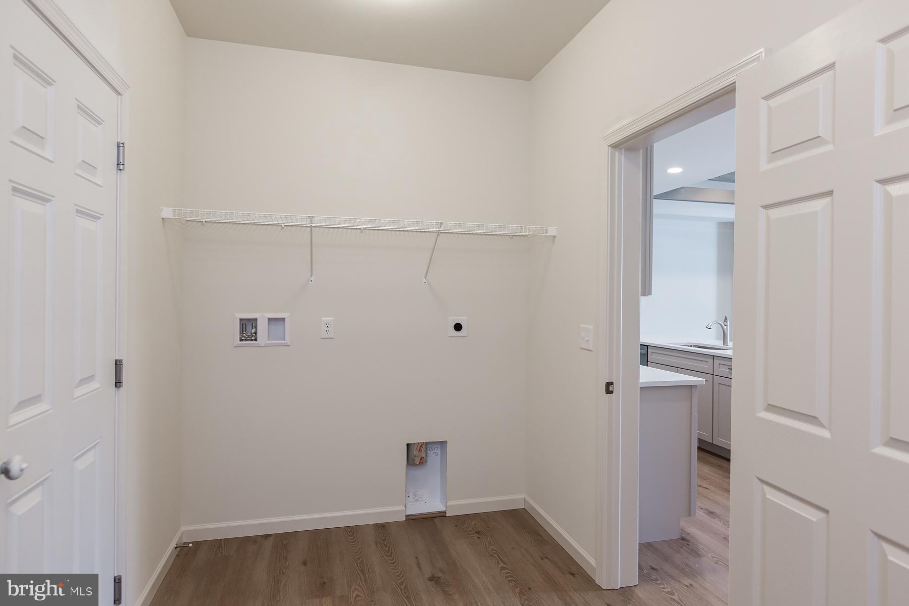 HONEYCROFT VILLAGE - Residential